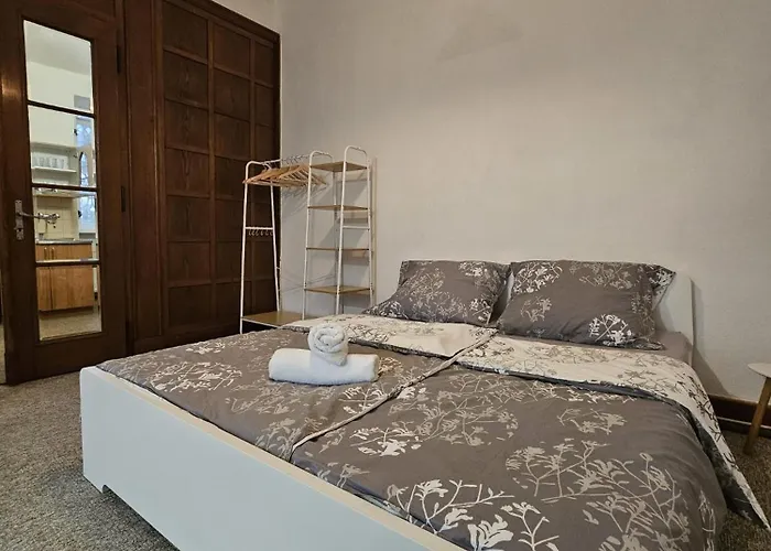 Husova Apartamento